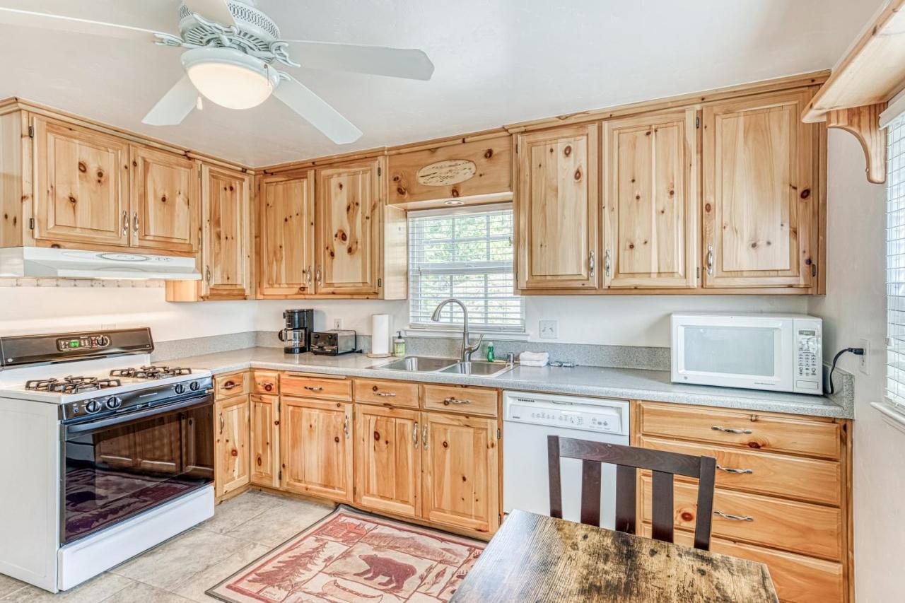 Musick Creek Landing Villa Shaver Lake Exterior foto